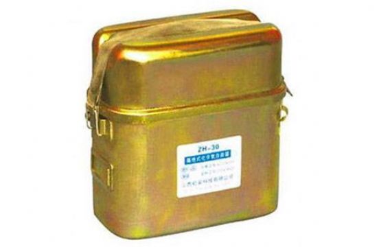 點(diǎn)擊查看詳細(xì)信息<br>標(biāo)題：隔絕式化學(xué)氧自救器 閱讀次數(shù)：2400