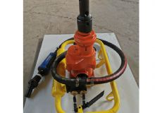 點(diǎn)擊查看詳細(xì)信息<br>標(biāo)題：ZQSZ-1404.1-架座支撐氣動(dòng)手持式鉆機(jī) 閱讀次數(shù)：1385